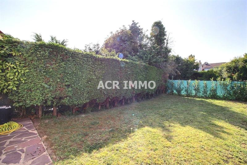 Maison - 96 m² - 5 pièces