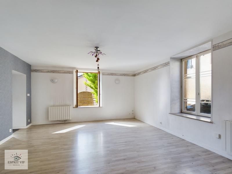 Maison - 137 m² - 4 pièces