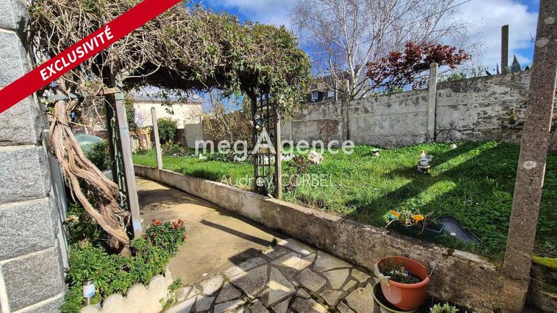 Maison - 98 m² - 6 pièces