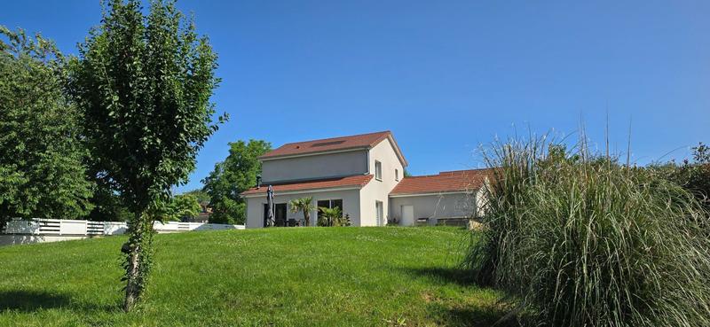 Maison - 128 m² - 6 pièces