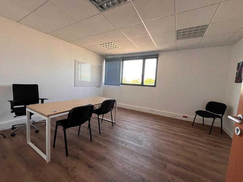 Bureau - 203 m²