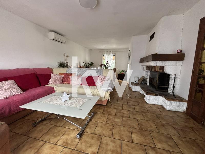 Maison - 150 m² - 8 pièces