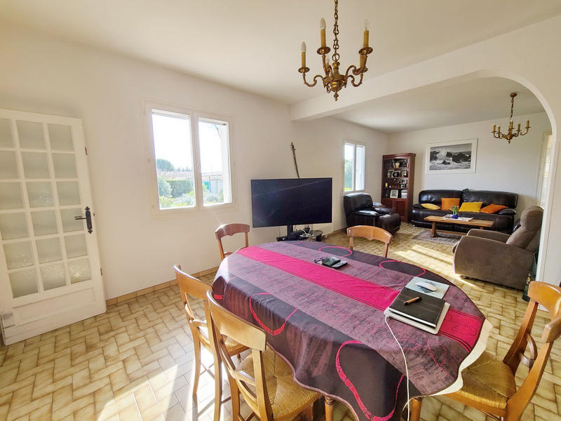 Maison - 194 m² - 6 pièces