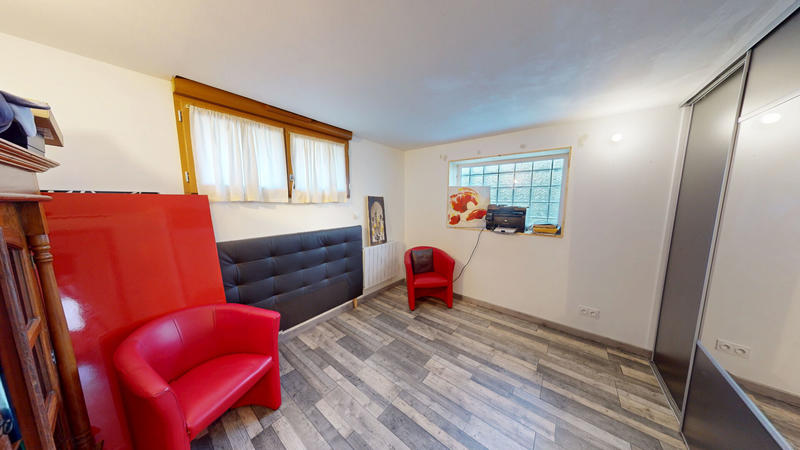 Appartement - 100 m² - 4 pièces