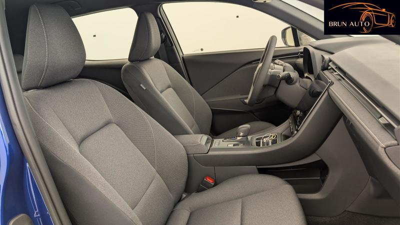 Lexus Lbx 2wd Business