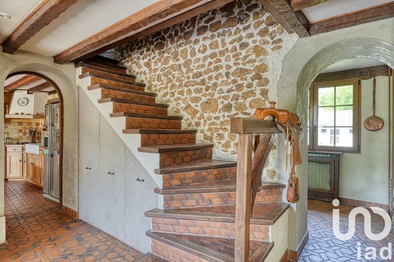 Maison - 183 m² - 7 pièces