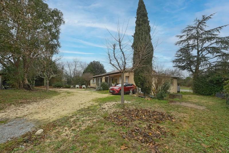 Maison - 107 m² - 5 pièces