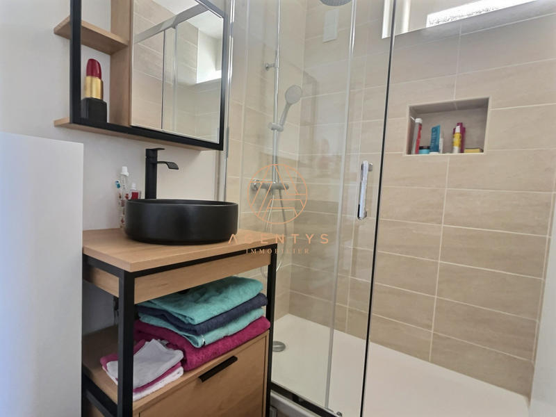 Appartement - 30 m² - 2 pièces