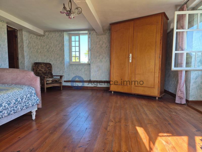 Maison ancienne - 99 m² - 4 pièces