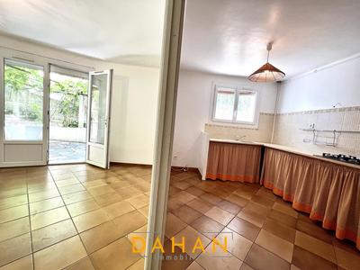 Appartement - 49 m² - 2 pièces
