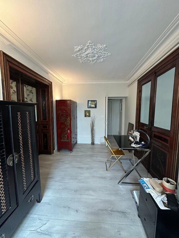 Appartement - 215 m² - 4 pièces