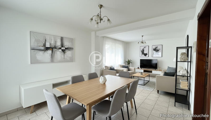 Maison - 74 m² - 5 pièces