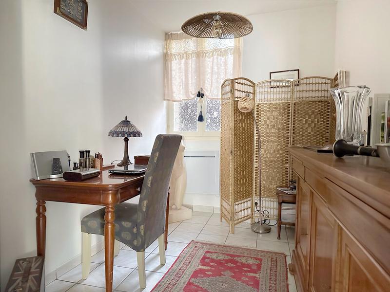 Appartement - 99 m² - 5 pièces