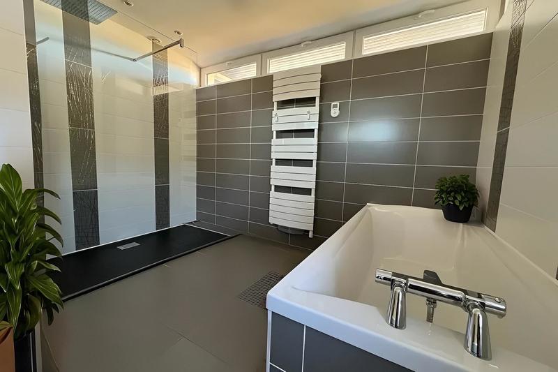 Villa - 352 m² - 13 pièces