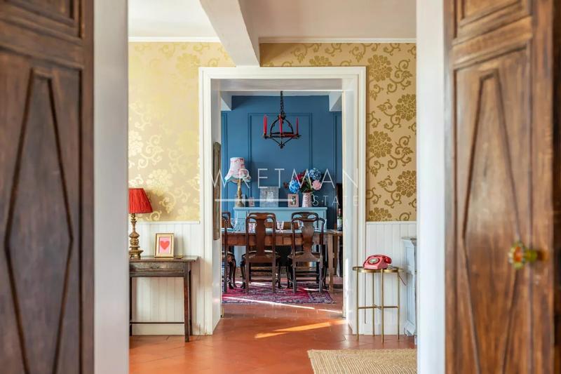 Château - 542 m² - 20 pièces