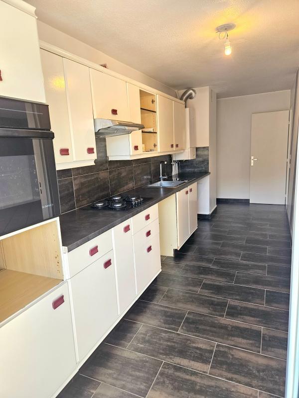 Appartement - 79 m² - 3 pièces