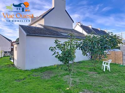 Maison - 96 m² - 4 pièces