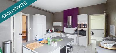 Maison - 290 m² - 10 pièces