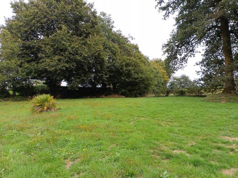 Terrain constructible - 871 m²