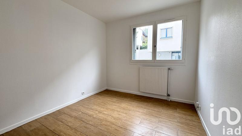 Appartement - 93 m² - 5 pièces