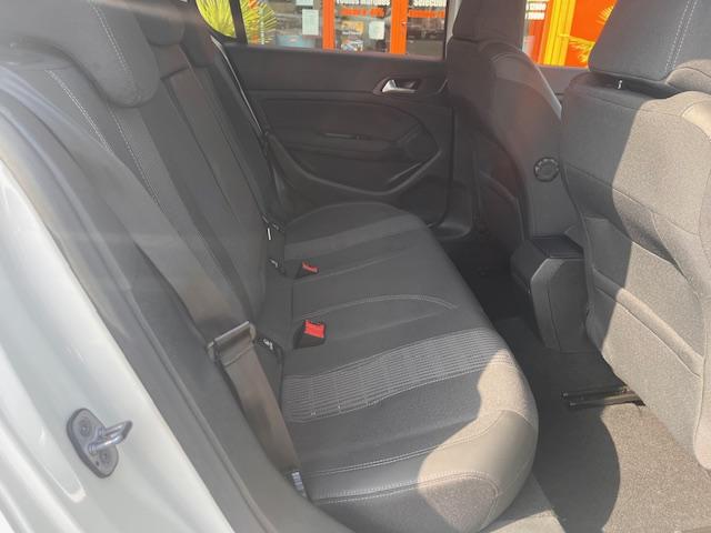 Peugeot 308 BlueHDi 130ch SetS Bvm6 Allure Business