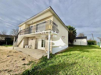 Maison - 100 m² - 5 pièces