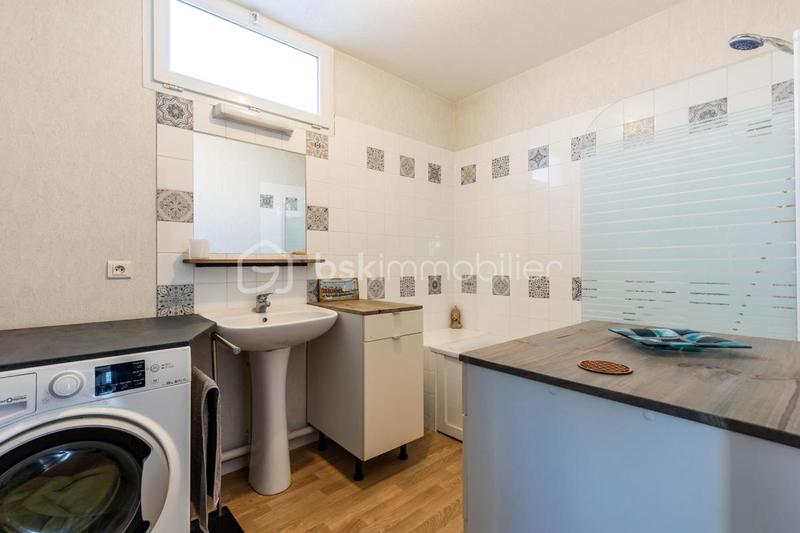 Maison jumelée - 85 m² - 4 pièces