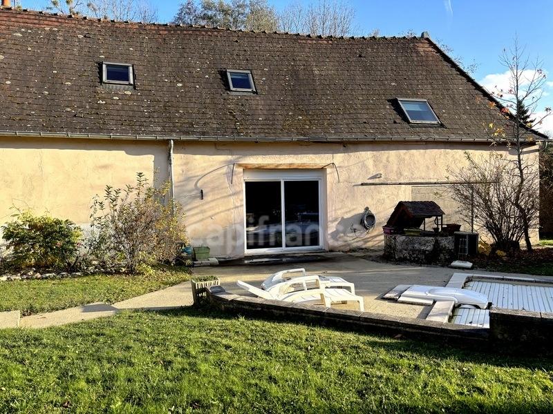 Maison - 218 m² - 5 pièces