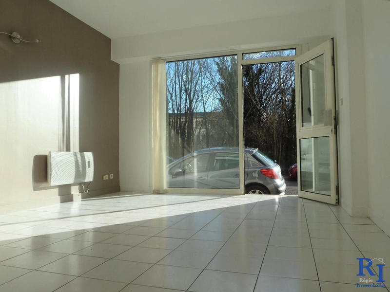 Local commercial - 26 m² - 2 pièces