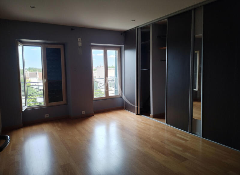 Maison - 118 m² - 5 pièces