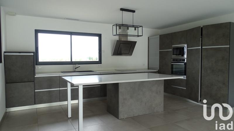 Maison - 144 m² - 5 pièces