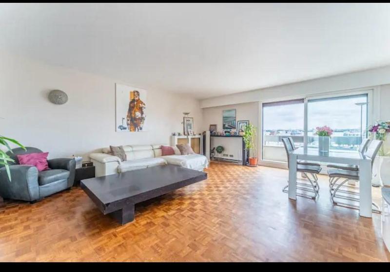 Appartement - 148 m² - 5 pièces