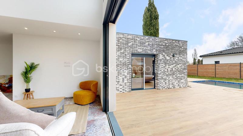 Maison - 150 m² - 5 pièces