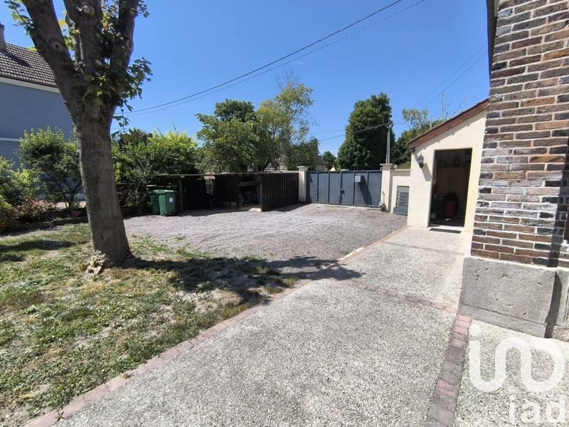 Maison - 138 m² - 5 pièces