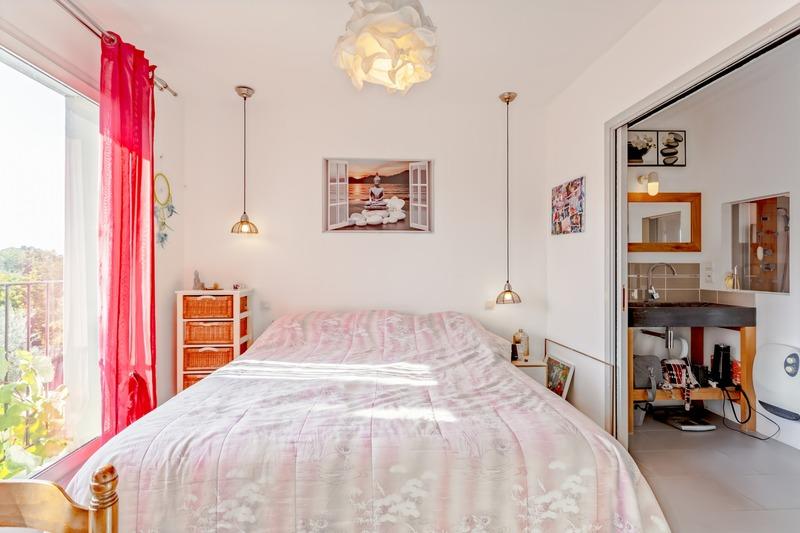 Maison - 207 m² - 8 pièces