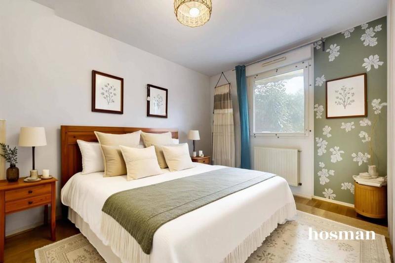 Appartement - 120 m² - 4 pièces