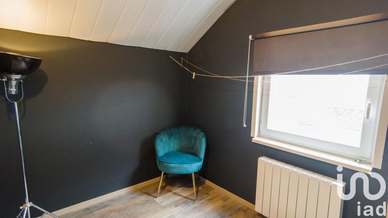 Maison - 99 m² - 5 pièces