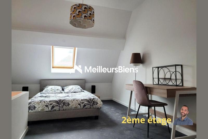 Immeuble - 104 m² - 5 pièces