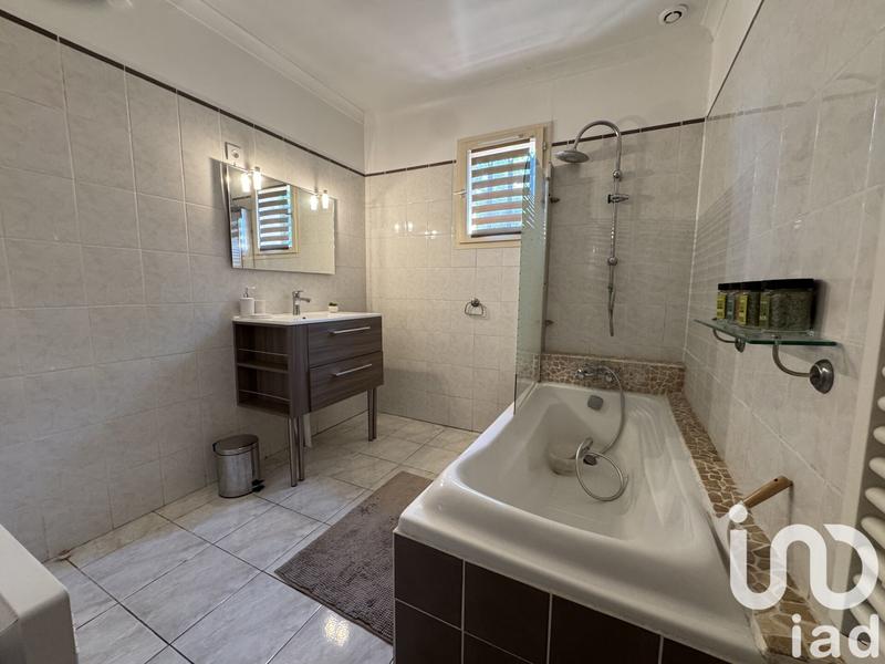 Maison - 145 m² - 5 pièces