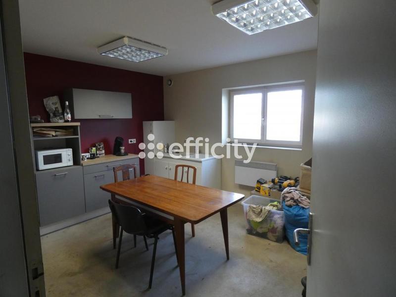 Bureau - 1 422 m² - 4 pièces