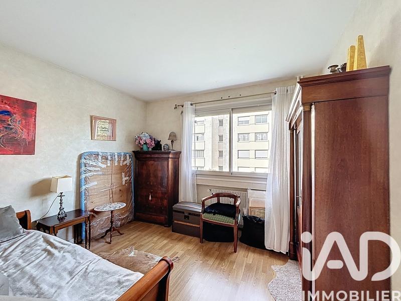 Appartement - 111 m² - 5 pièces