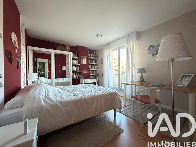 Maison - 152 m² - 7 pièces
