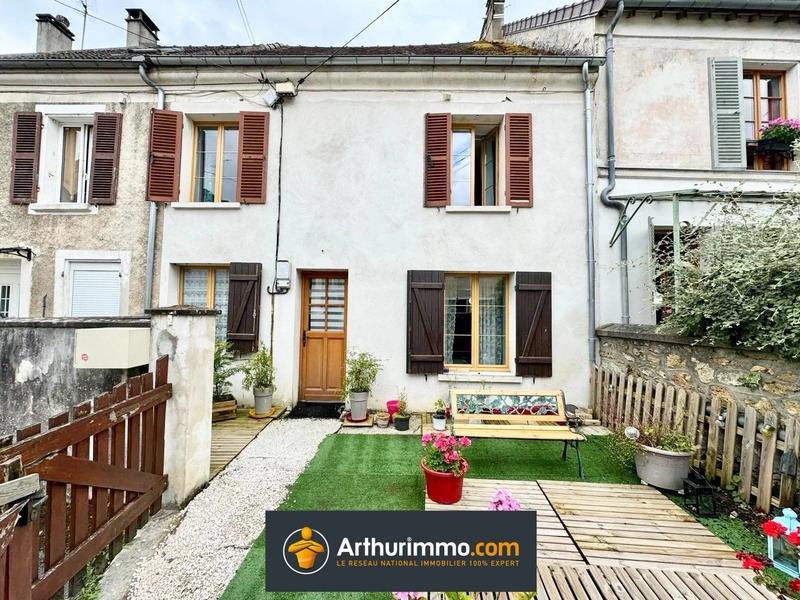 Maison - 90 m² - 4 pièces