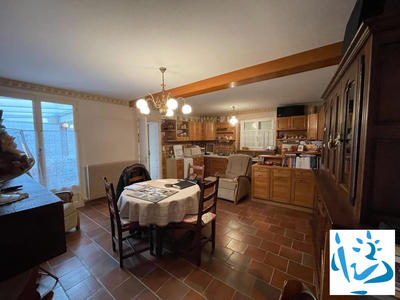 Maison - 103 m² - 5 pièces