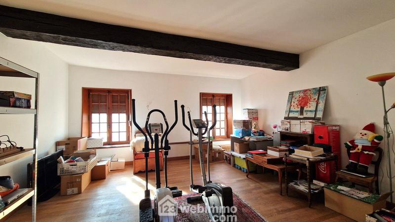 Maison - 179 m² - 6 pièces