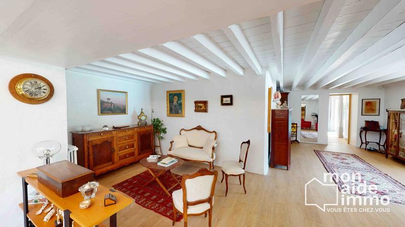 Maison ancienne - 275 m² - 7 pièces