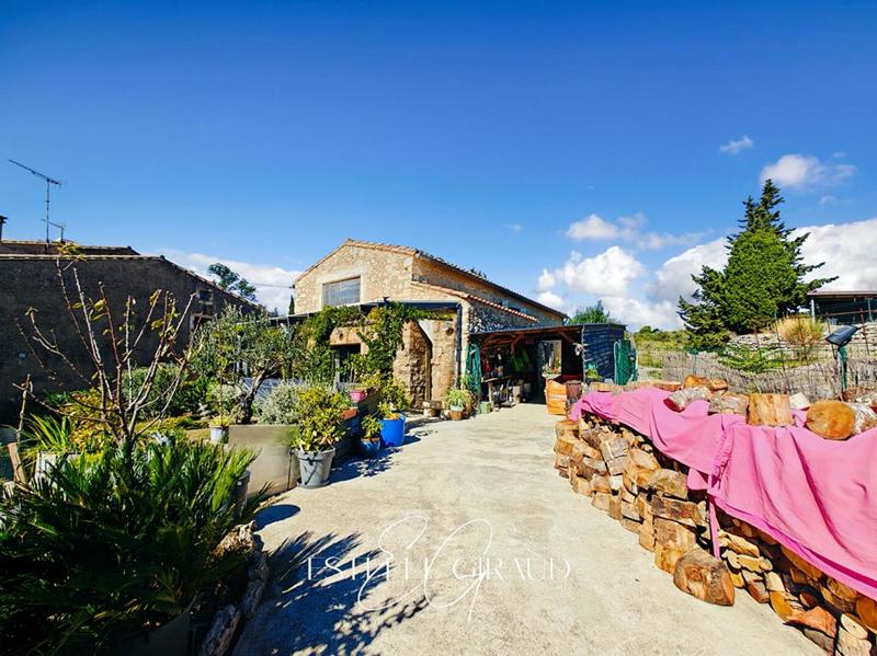 Maison - 101 m² - 3 pièces