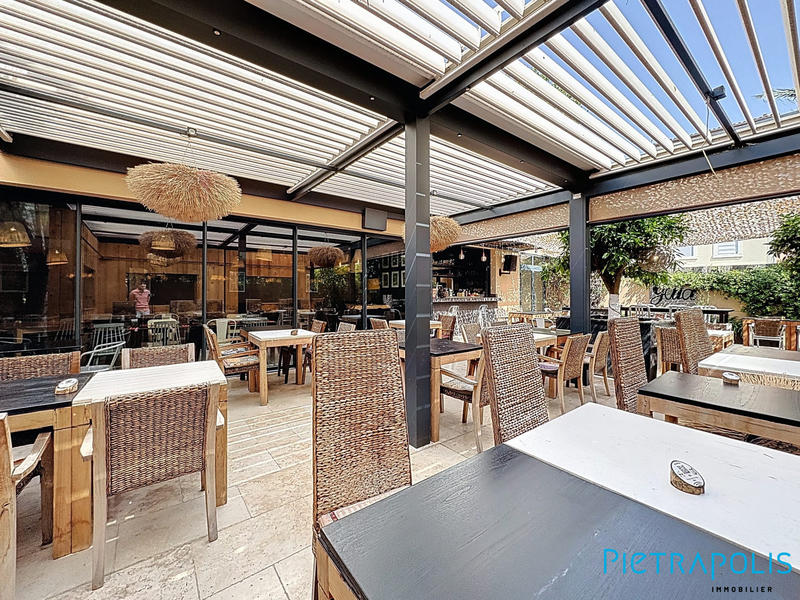 Local d'activités - 315 m²