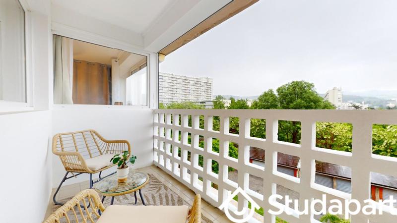 Chambre - 11 m² - 1 pièce