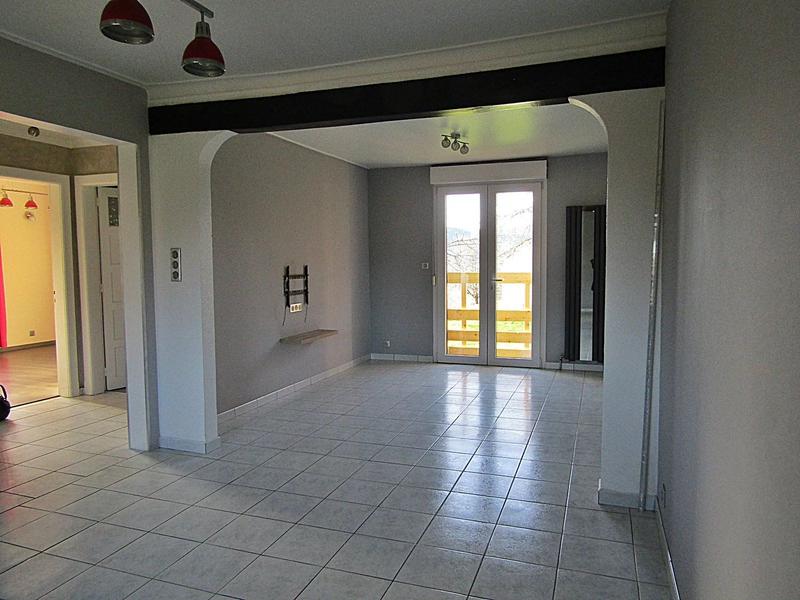 Maison - 93 m² - 6 pièces